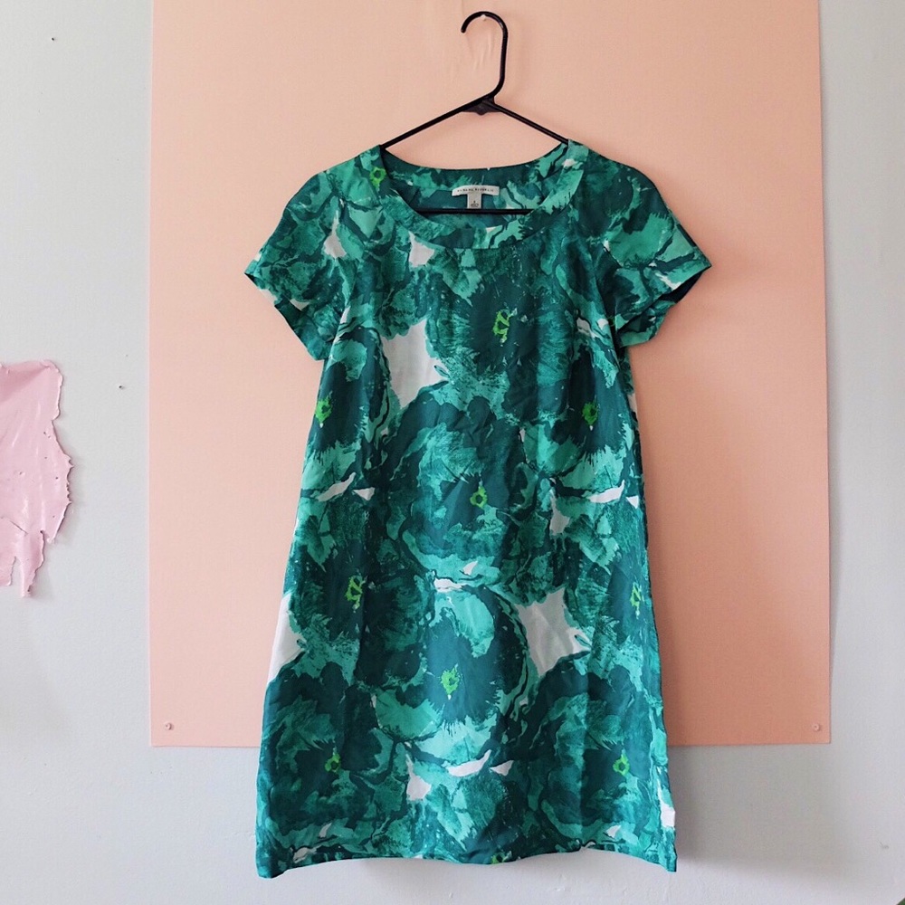 Banana Republic Green Floral Tee Dress